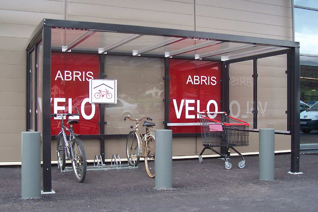 Abri vélo semi-ouvert miga / structure en aluminium / bardage en verre trempé et securit / pour 5 vélos_0