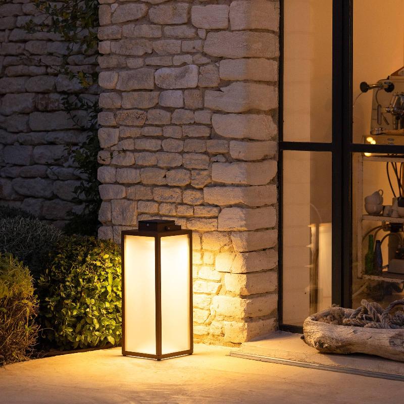 LES JARDINS LANTERNE SOLAIRE À LED TRADITION, CORTEN, HAUTEUR 65 CM