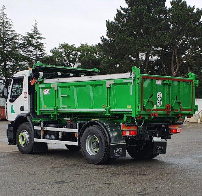 Bibenne PTAC 18T à 19T - Déchargement arrière et latéral - 6 à 11 m3_0
