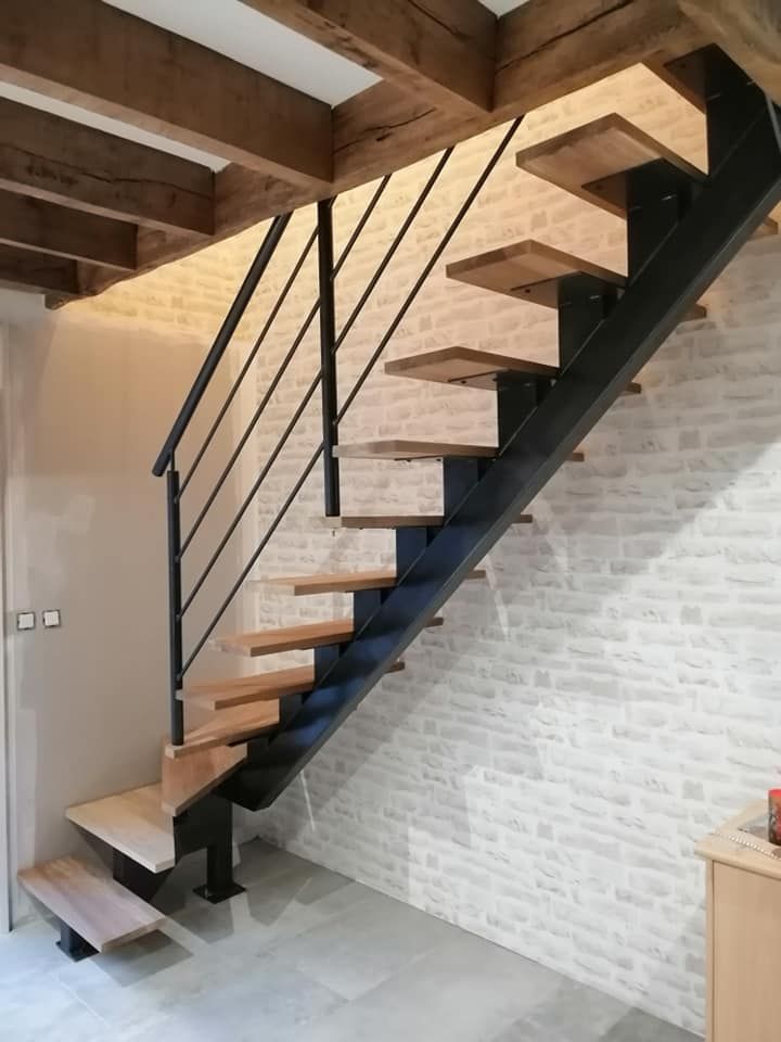 Escalier tournant acier_0