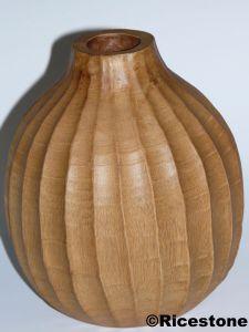 8C) BUSTE BOIS LIGNÉ VASE DÉCO-VITRINE, H= 15 CM.