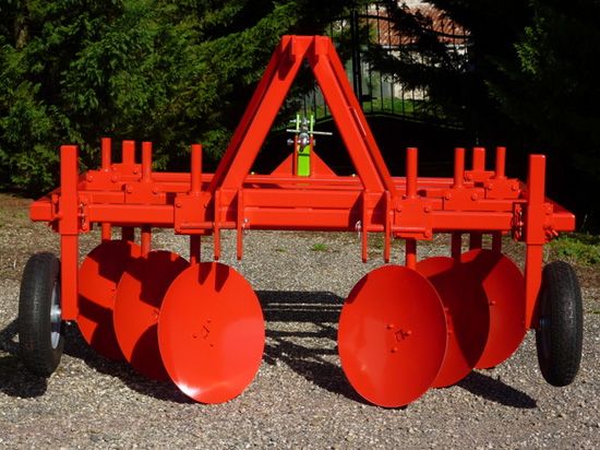 Butteuse agricole à tablier - 4 ou 6 disques Sicam - Attelage par chapes ou pitons - Disques Ø460 mm_0