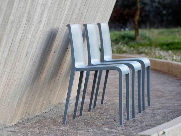 Chaise de collectivité plastique design_0
