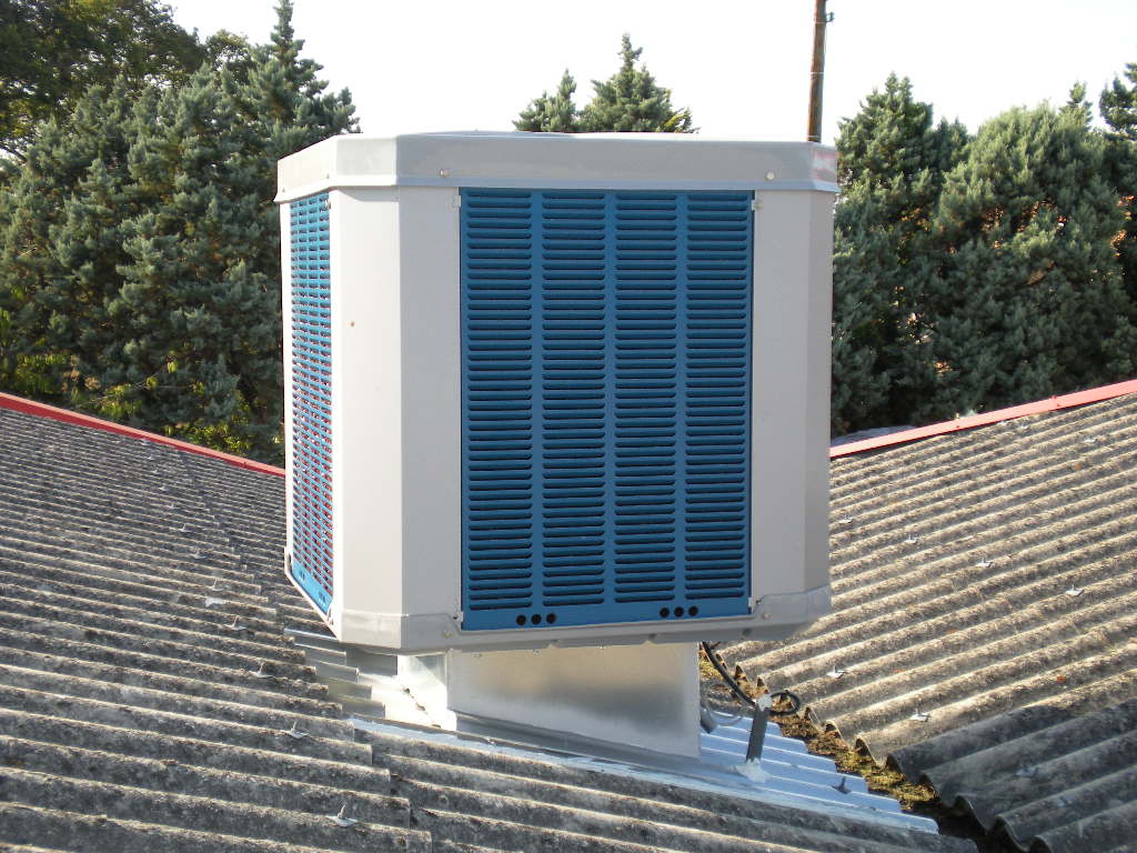 Rafraîchisseur d'air par évaporation BLIZZAIR - Refroidissement grands volumes : usines, ateliers, salles de sport_0