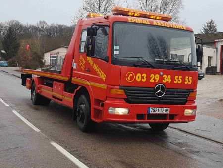Véhicule de dépannage DV n°1898 - Mercedes Atego - Plateau basculant coulissant en acier 4500kg - Panier 3000kg_0