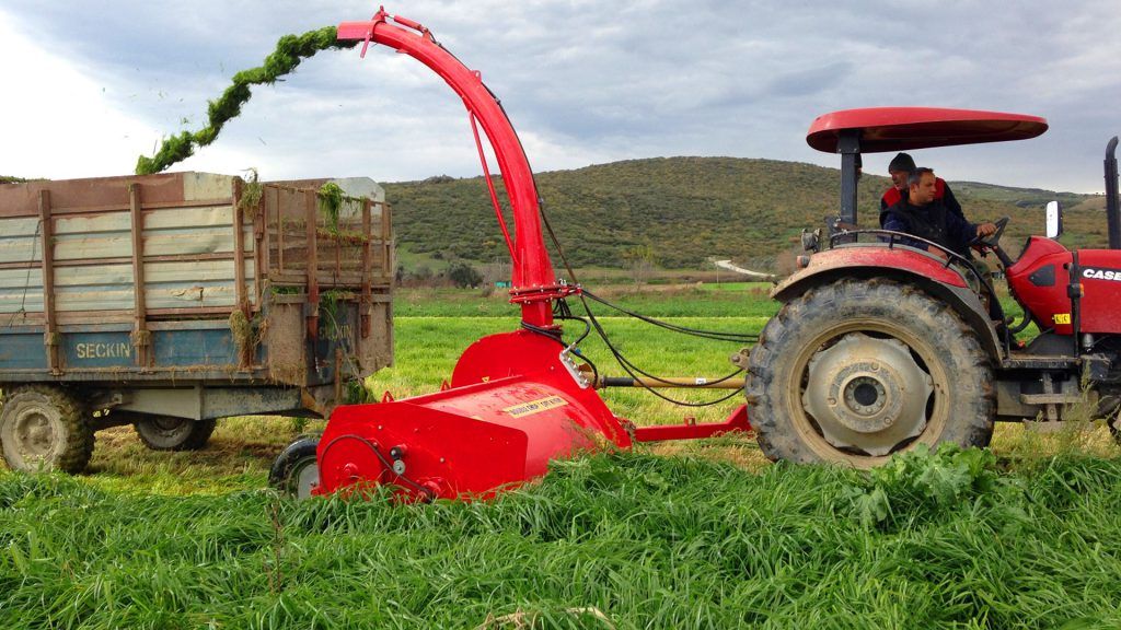 Ot1800 double coupe   - ensileuse tractée - tire özsan tarım makinaları - poids 1050 kg_0