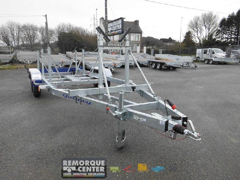 Porte voilier à gruter GALAXY - G1602V / GD12V - PTAC : 2400Kg - 2 essieux Sun Way - Référence G1260V / GS16V_0