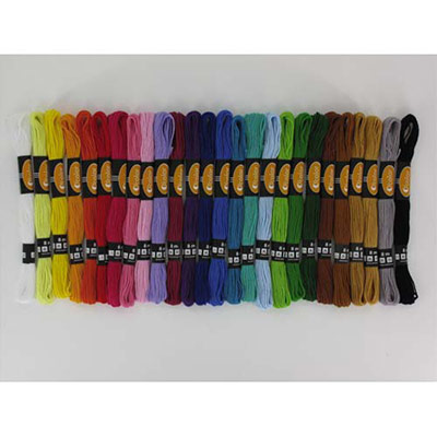 52 ECHEVETTES 7M A 6 BRINS EN COTON POUR FAIRE DES BRACELETS BRESILIENS - 26 COLORIS ASSORTIS