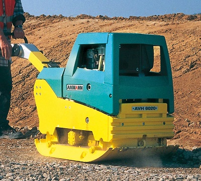 Ammann Plaque Vibrante AVH6020 - 600kg - Profondeur de compactage max 80 cm - Largeur de travail 550 mm_0