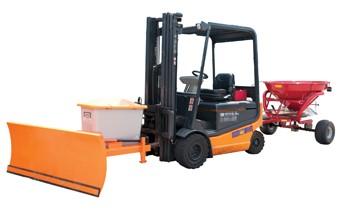 Lame Chasse Neige - Robuste et Orientable pour Chariot Élévateur 2,5t max - 1800 mm_0