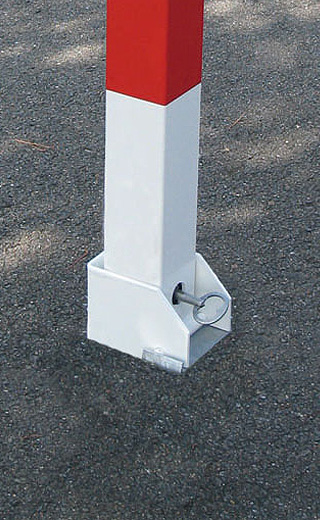 Poteau rabattable pompier - acier 70x70 mm - garde au sol 96 mm - contraste rouge et blanc_0