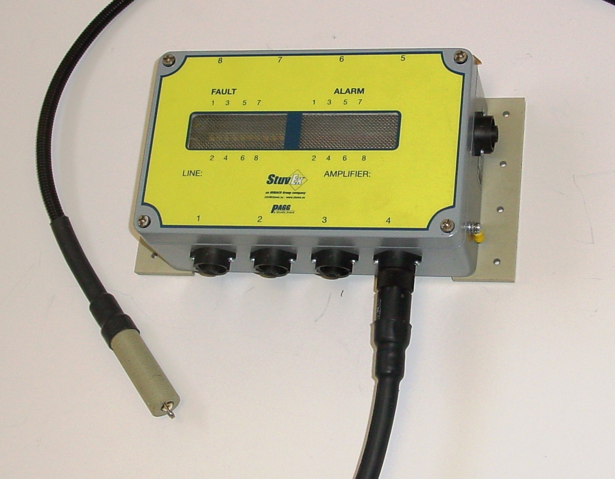 Détecteur de flammes infrarouge IR2LF2 avec fibre optique - protection IP67 et amplificateur série LF_0