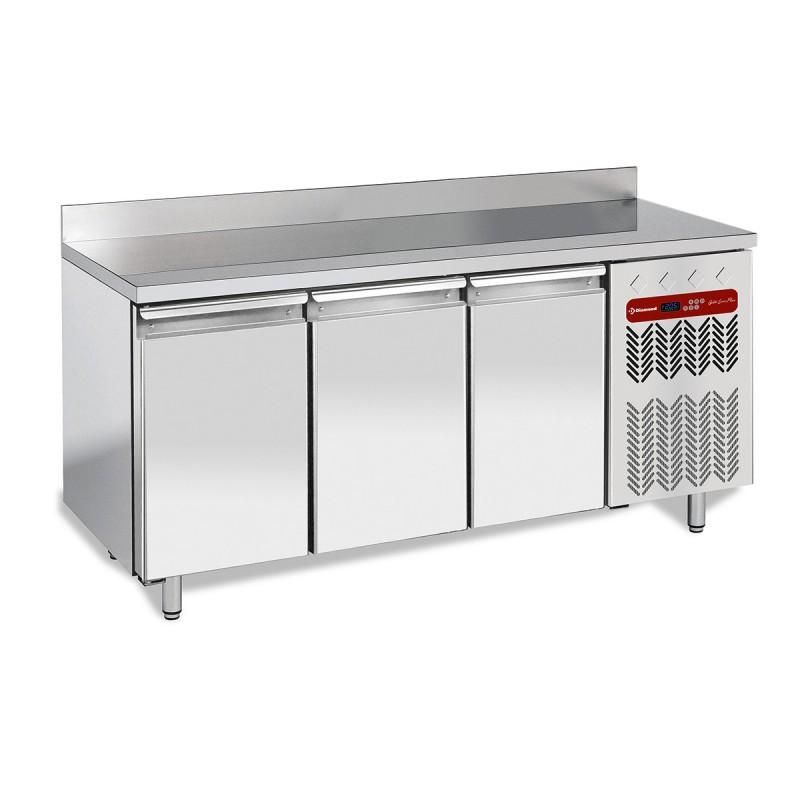 Table de travail refrigeree timbre positive  avec dosseret ventilée 3 portes gn 1/1 405 litres - TG3N/HA-R2_0