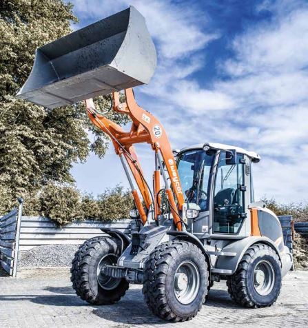 Chargeuse sur pneus - Puissance moteur 55,4kw - Weycor AR 420_0