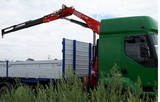 Grue auxiliaire Fassi F100B.1 e-dynamic - 9,30 tm - Bras hydraulique 16,55 m_0