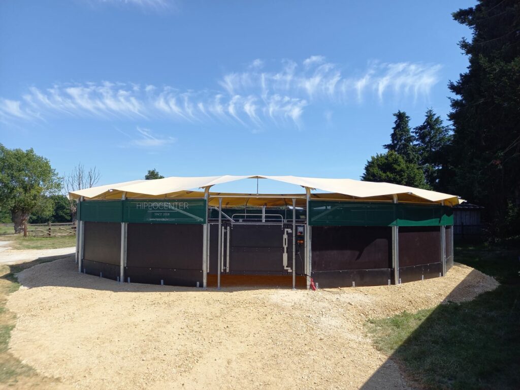 Marcheur professionnel pour chevaux avec clôture en bakélite - Existe en 12m, 15m, 16m, 18m et 20m_0