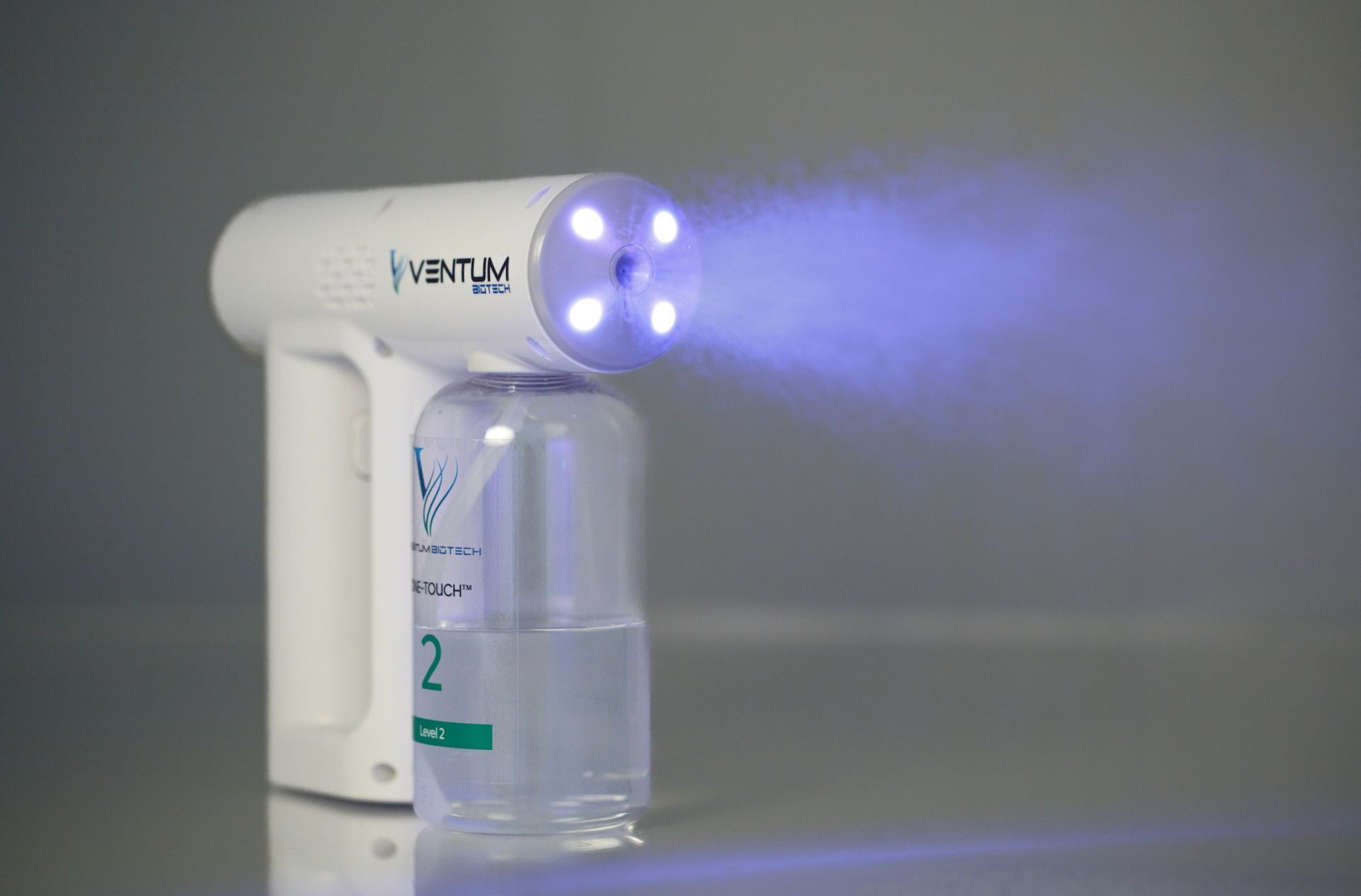 Nébulisateur de désinfection V-Gun Ventum Spray Gun - système Plug-and-Play avec biocide One-Touch™_1