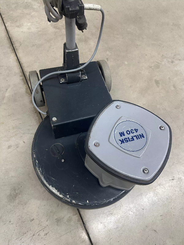 Monobrosse Nilfisk 430M occasion_0