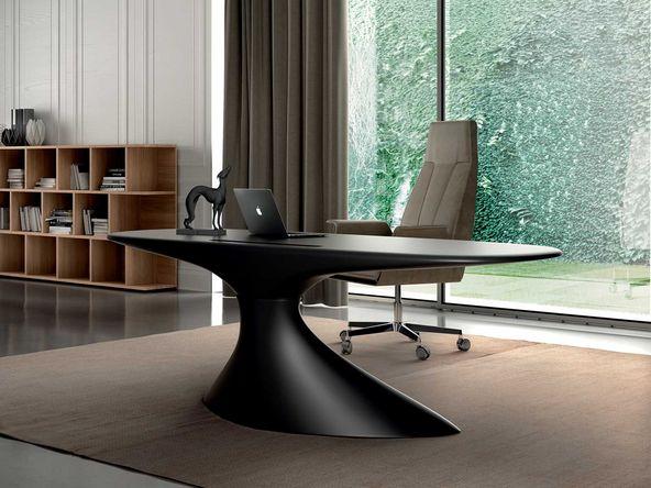 Bureau de designer en résine fabrication italie look original_0