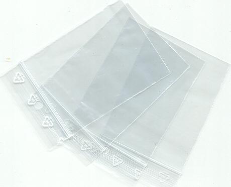 Sacs et sachets plastiques à fermeture pression zip 40 x 60 mm