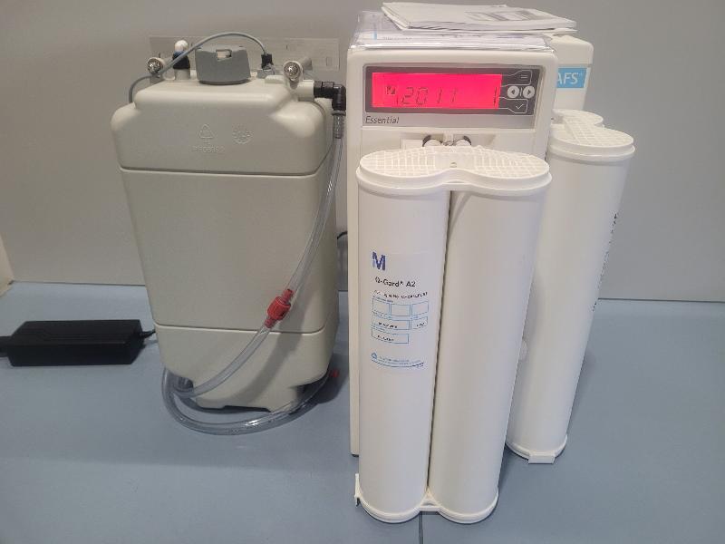 Système de purification d'eau Millipore AFS Essential 8D - ZAFS08DWW_0