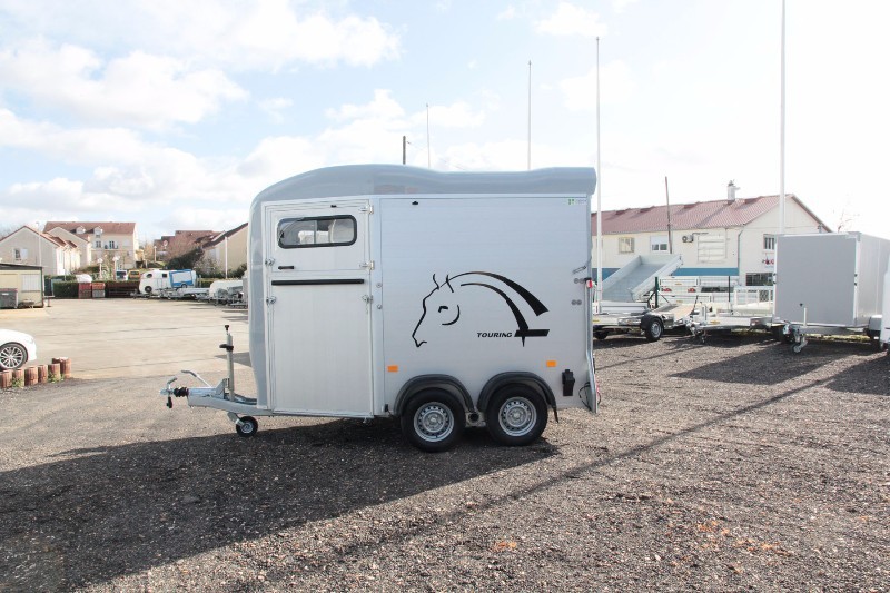 Van 2 places sortie avant pour chevaux - Cheval Liberté - Gold Touring Country avec suspension Pullman 2 et plancher aluminium_0