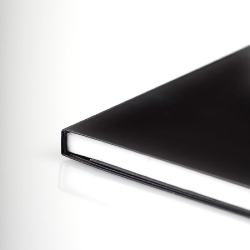 BROCHURE RSR RHODIACTIVE 90G A4+ 160 PAGES PETITS CARREAUX 5X5 AVEC CADRE EN-TÊTE MICROPERFORÉ RUBAN MARQUE-PAGE - NOIR - LOT DE 5