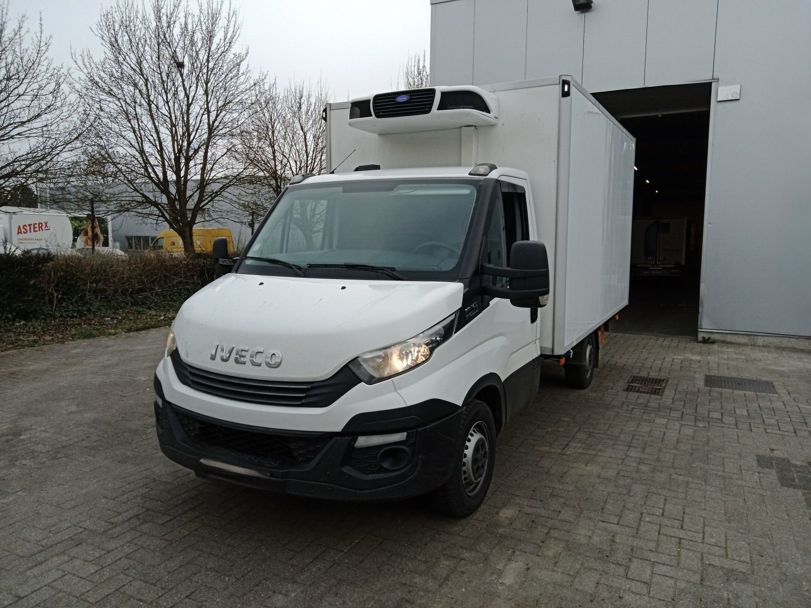 Voiture frigorifique - 420FR920 Iveco daily 35C14_0