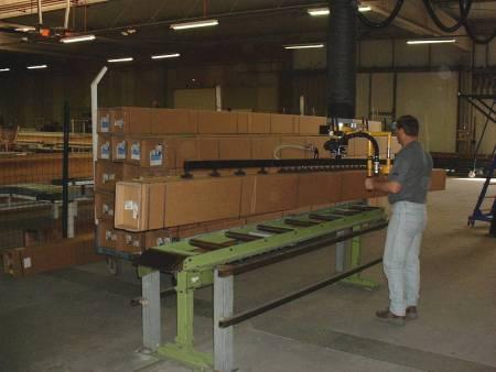 Manipulateur Manupac pour cartons - prise de produits de grandes dimensions_0