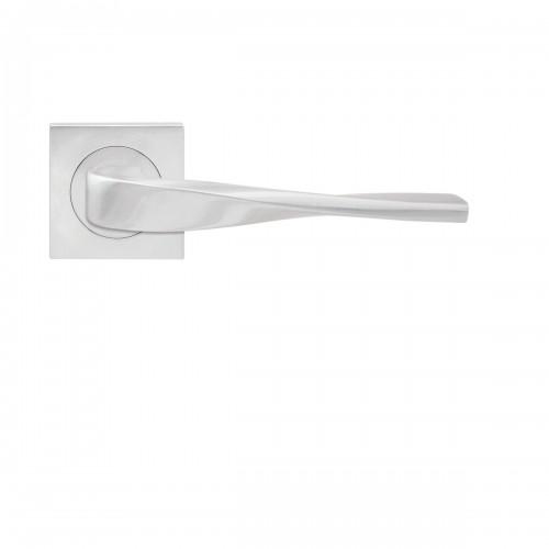 POIGNÉES DE PORTE SUR ROSACES CARRÉES ER 88Q NEVADA - INOX SATINÉ -BEC DE CANE KARCHER DESIGN