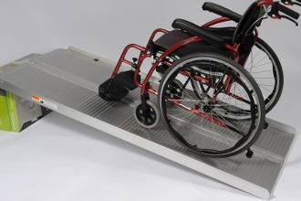 Rampes d'accès - Access'Santé - rampe valise en aluminium antidérapante, largeur utile 76 cm_0