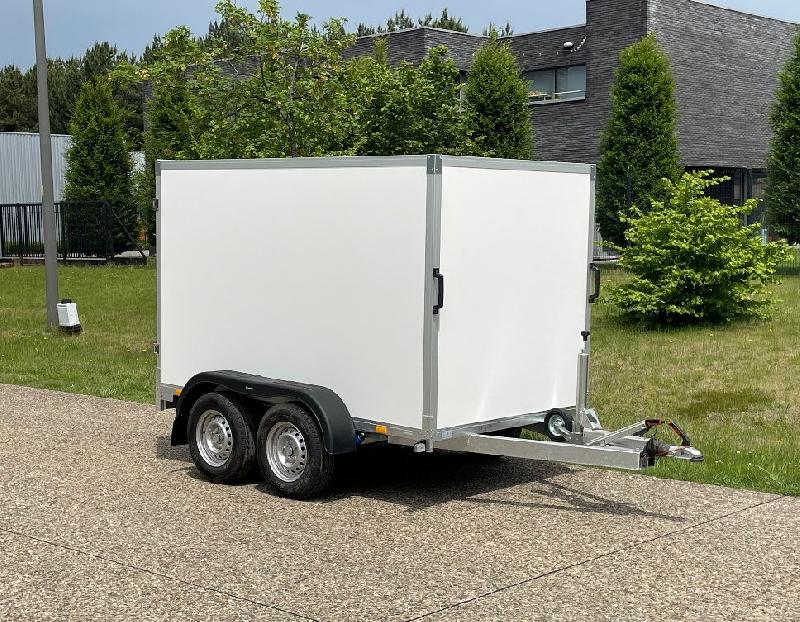 Fourgon - 3m07 x 1m51 x 1m50 750 kg 2 essieux_0