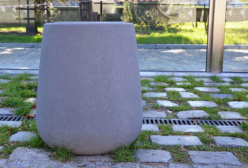 003342 - Poubelle publique Kobe - Komserwis - 45L - Hauteur 65 cm - Diamètre 57 cm_0