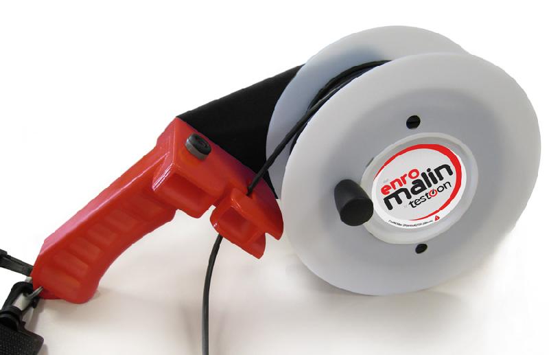 Enrouleur à poignée - cordon 33m PVC - douille fixe - chicane d'enroulement - adaptateur offert - DIVENROMAL33_0
