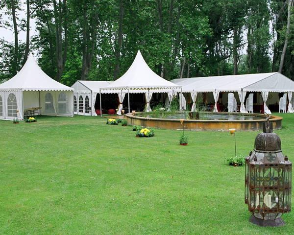 Tentes de réception Abrilou - modulaires, personnalisées et homologuées B.V.C.T.S._0