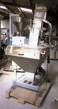 Élévateur à taquets 803 d'occasion - AVD - Inox - Hauteur d'élévation 1500 mm - Largeur bande 120 mm_0