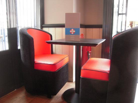 Fabricant de mobilier CHR