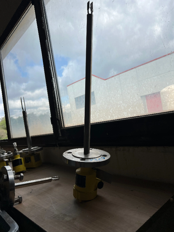 Commutateur vibrant avec tube d'extension pour liquides vegaswing 63 atex dn50 unused_316 - référence                        :                         c8329_0