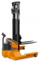 Gerbeur électrique à bras encadrant - 715 BLK - Base élargie de 880 à 1 300 mm pour palettes et containers standards_0