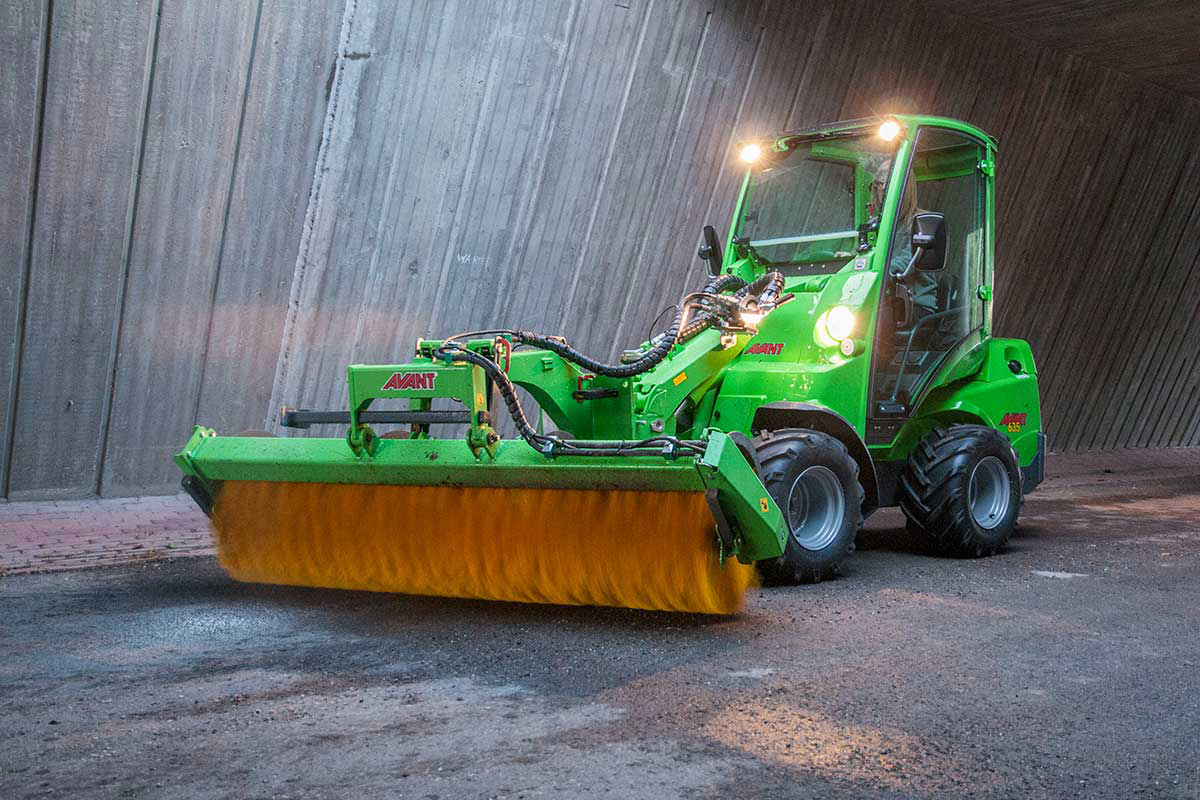 Balayeuse professionnelle avant Tecno Oy - Référence A35583 - 3 largeurs de travail disponibles (1100, 1500, 2000 mm)_0