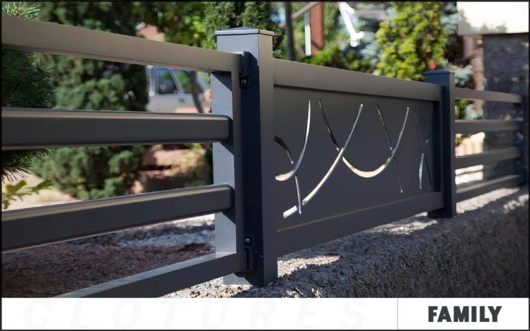 Family - clôture en aluminium - bredok - unique aux découpes personnalisées_0