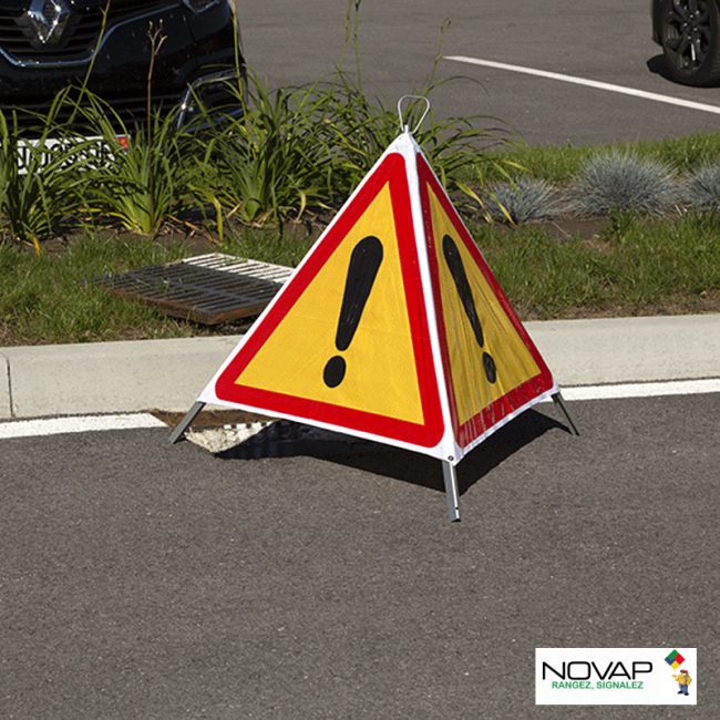 Tripodes de signalisation - TRPDOG-NV01/DG_0