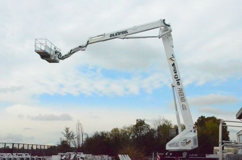 Eagle phoenix 4230 camion nacelle - oil & steel france - 42 m (120 kg)_0