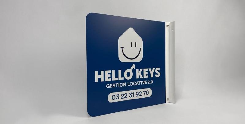 Enseigne drapeau en aluminium sans lumière - double face, graphisme personnalisable_0