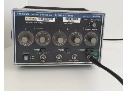 Pm5705 - Générateur de signaux d'impulsions Philips - 0.1 à 10 MHz_0