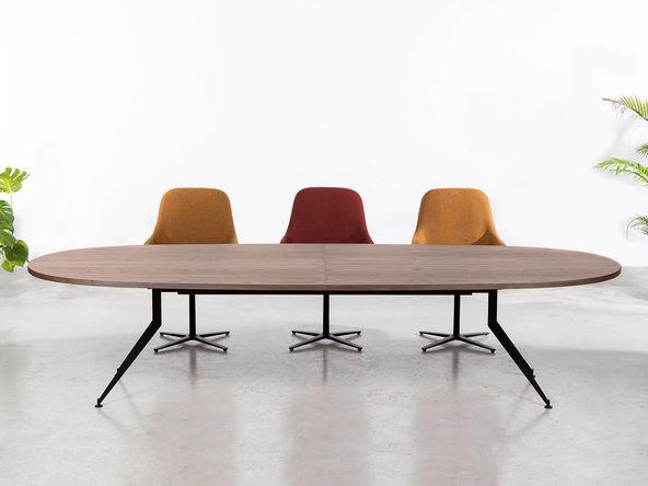 Table de réunion ovale Usoa - Placage bois - Dimensions 330x120 / 390x140 cm - Piètement acier design_0