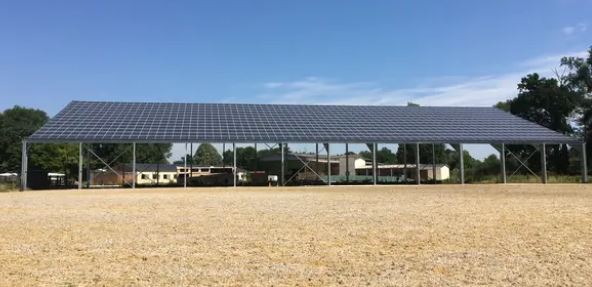 Hangar photovoltaïque monopente renforcé en acier galvanisé - 714m² - Structure adaptée pour panneaux solaires_0