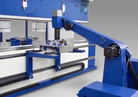 Plieuse avec automatisme de pliage BendMaster - Flexibilité pour petites et grandes séries - TRUMPF TruBend_0
