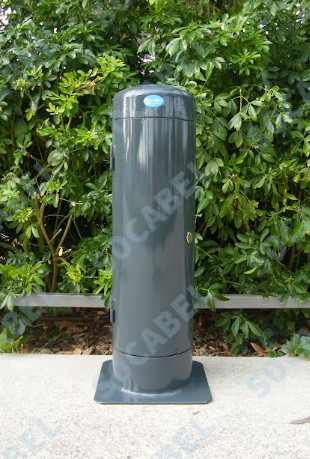 Borne de marche mini STREET - H600mm à 800mm - 4 prises 16/32A - Acier 4mm - Traitement époxy et peinture polyuréthane_0