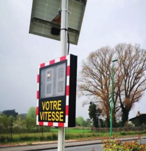 Radar pédagogique LED rouges/vertes, plage de vitesse détectée : de 0 a 99 km/h_0